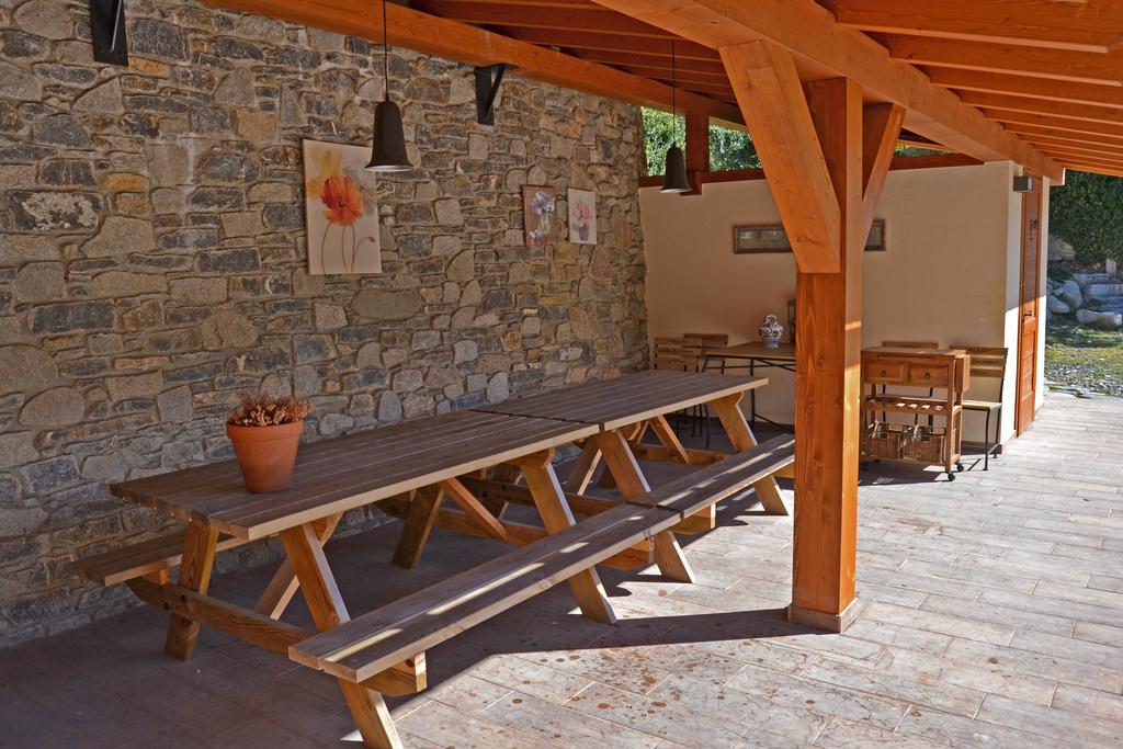 Alba D'Esteve. Casa Rural Espot Buitenkant foto